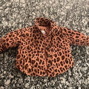 Baby gap O-6 month cheetah shacket